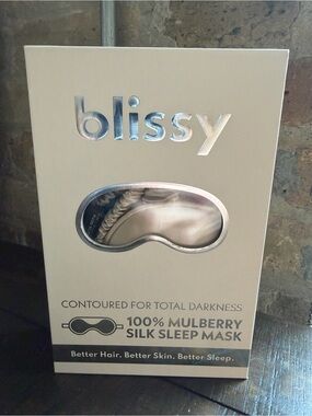 Blissy 100% Mulberry Silk Sleep Mask - Champagne